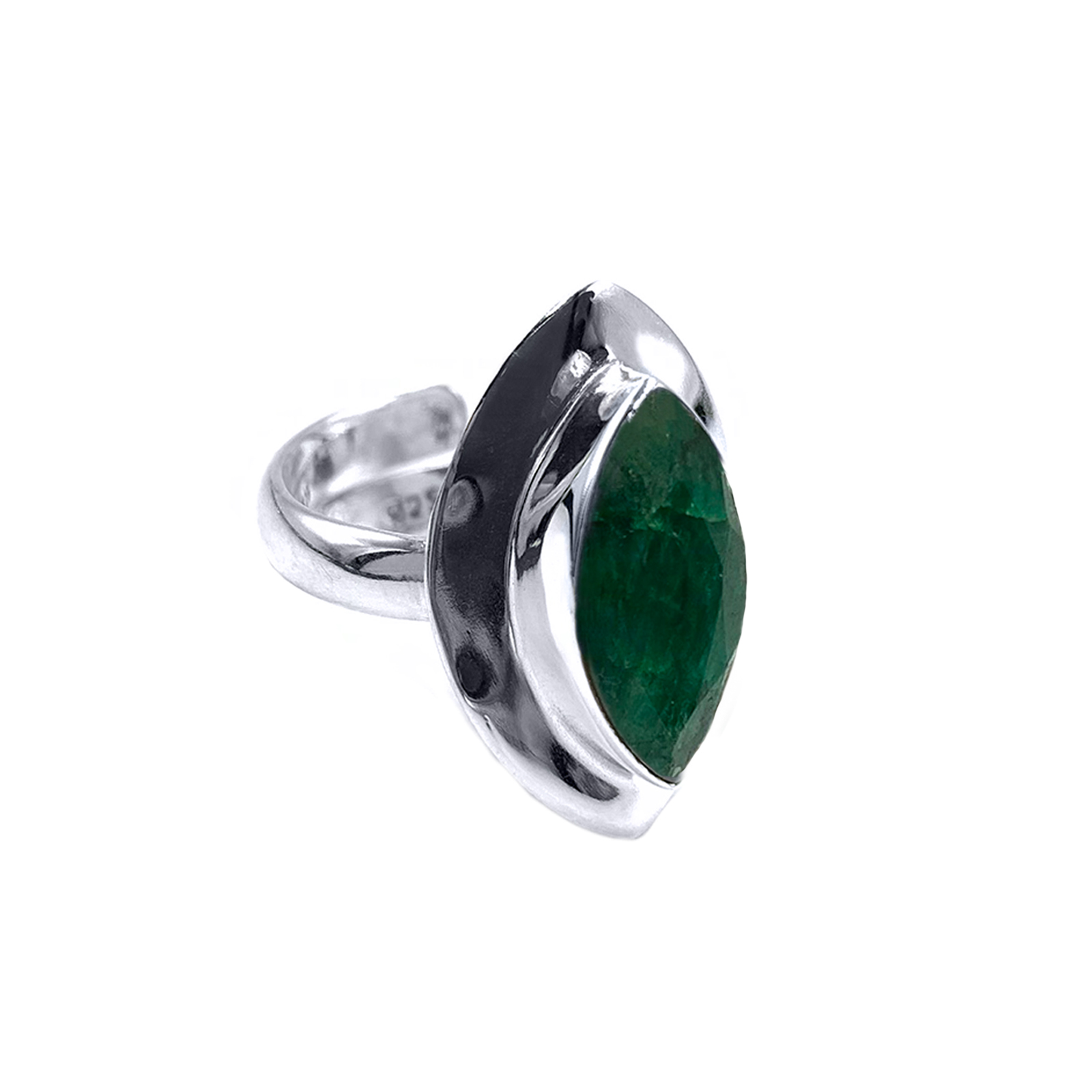 Χειροποίητο ασημένιο δαχτυλίδι με Σμαράγδι (ναβέτα) eGAIA