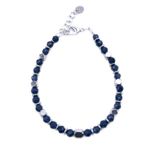 Χειροποίητο βραχιόλι με Μπλε Ζαφείρι (ταγέ 4mm) – Ο Βασιλικός πολύτιμος λίθος