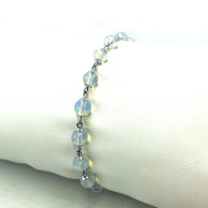 Χειροποίητο ασημένιο βραχιόλι με Φεγγαρόπετρα (Moonstone) 6mm eGAIA