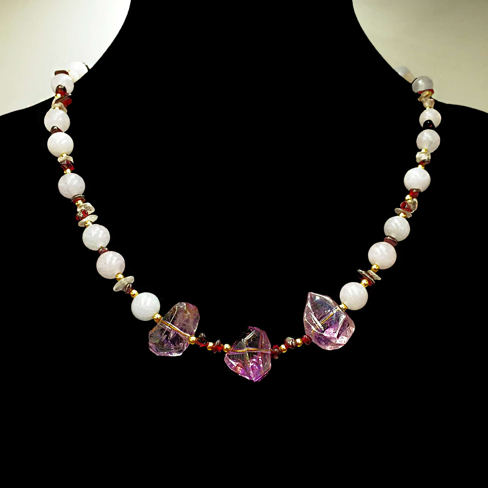 Χειροποίητο κολιέ Αμέθυστος - Λευκός Χαλαζίας - Γρανάτης eGAIA