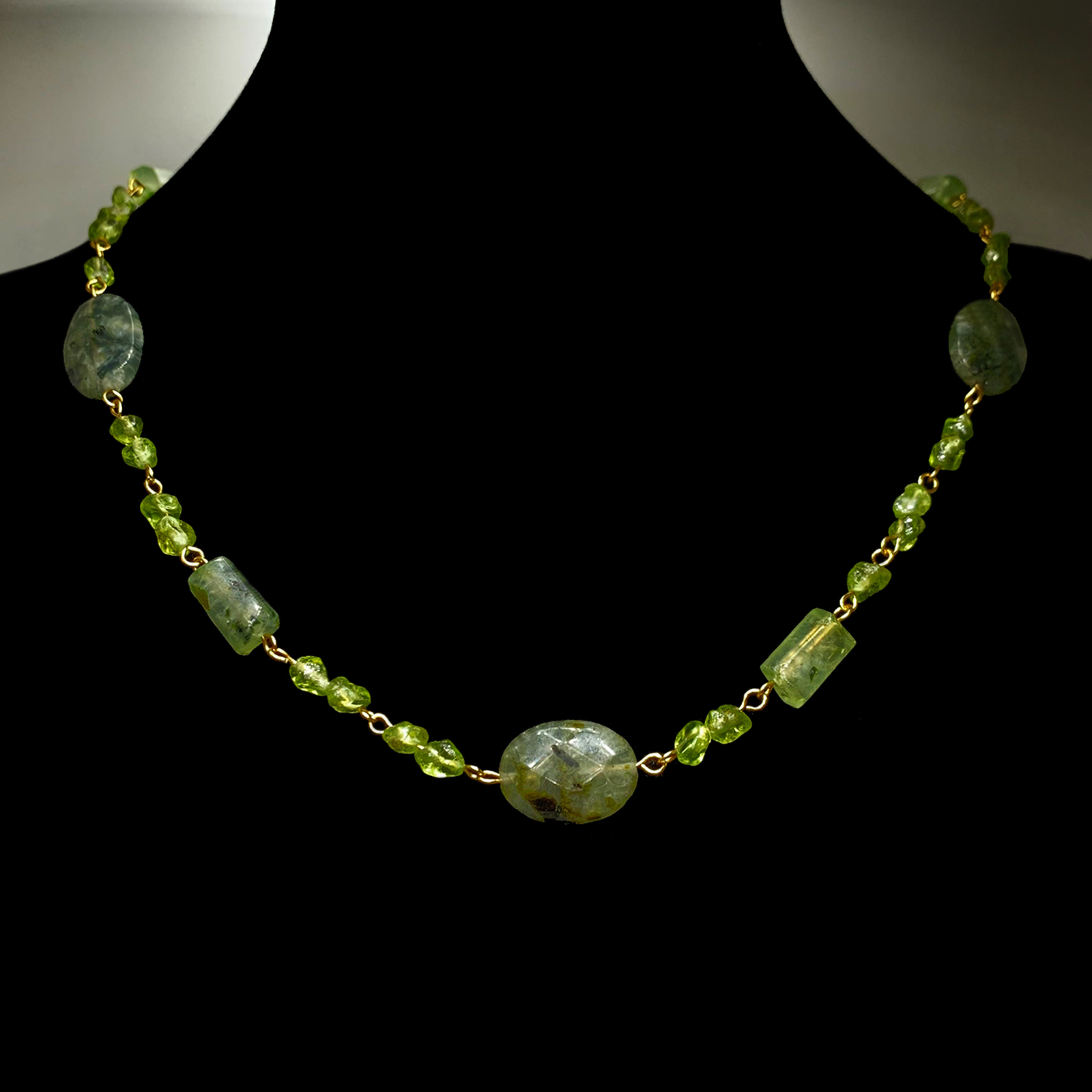 Χειροποίητο κολιέ Πρενίτης και Περίδοτο (Peridot) eGAIA