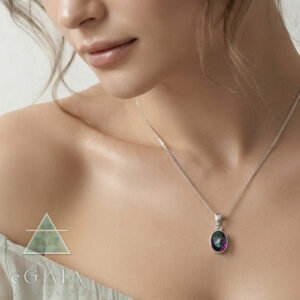 Χειροποίητο ασημένιο μενταγιόν με Mystic Topaz (Τοπάζι) οβάλ eGAIA